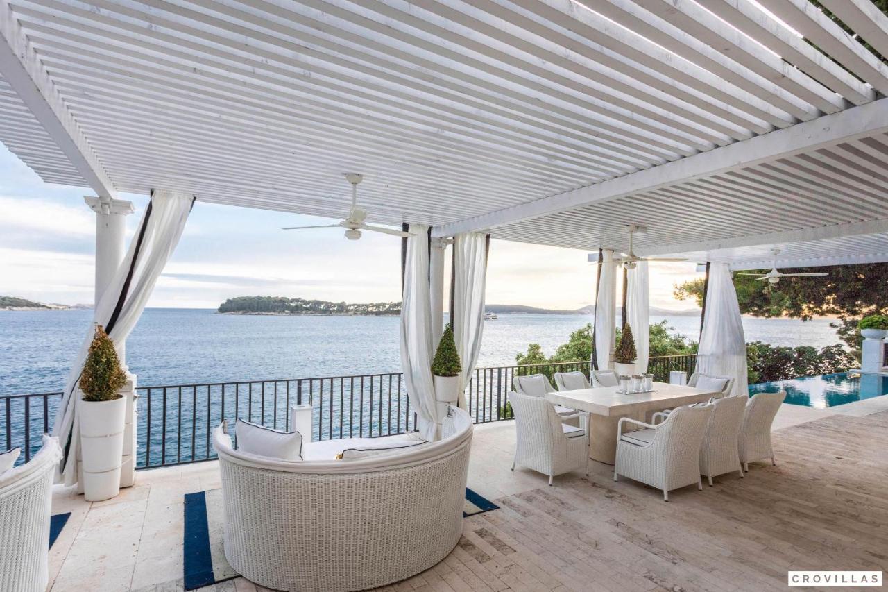 Villaer Meys Place *